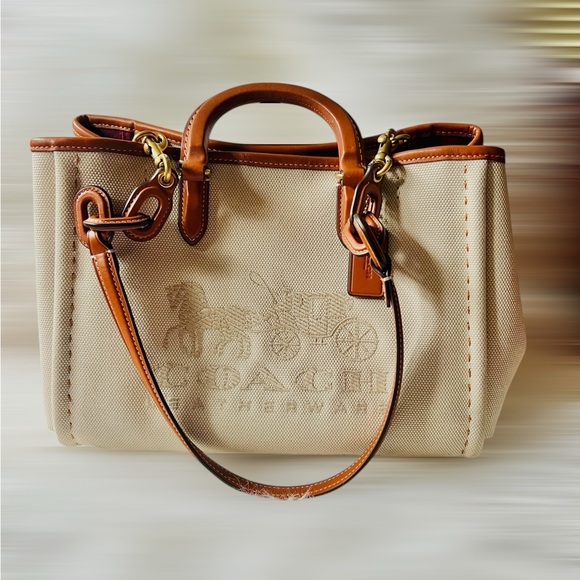 SOLD ❌❌ $498 BARELY USED Coach Reese 28 Canvas Tote Satchel - Picture 3 of 14